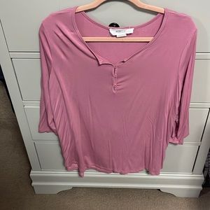 Pink blouse with stretch